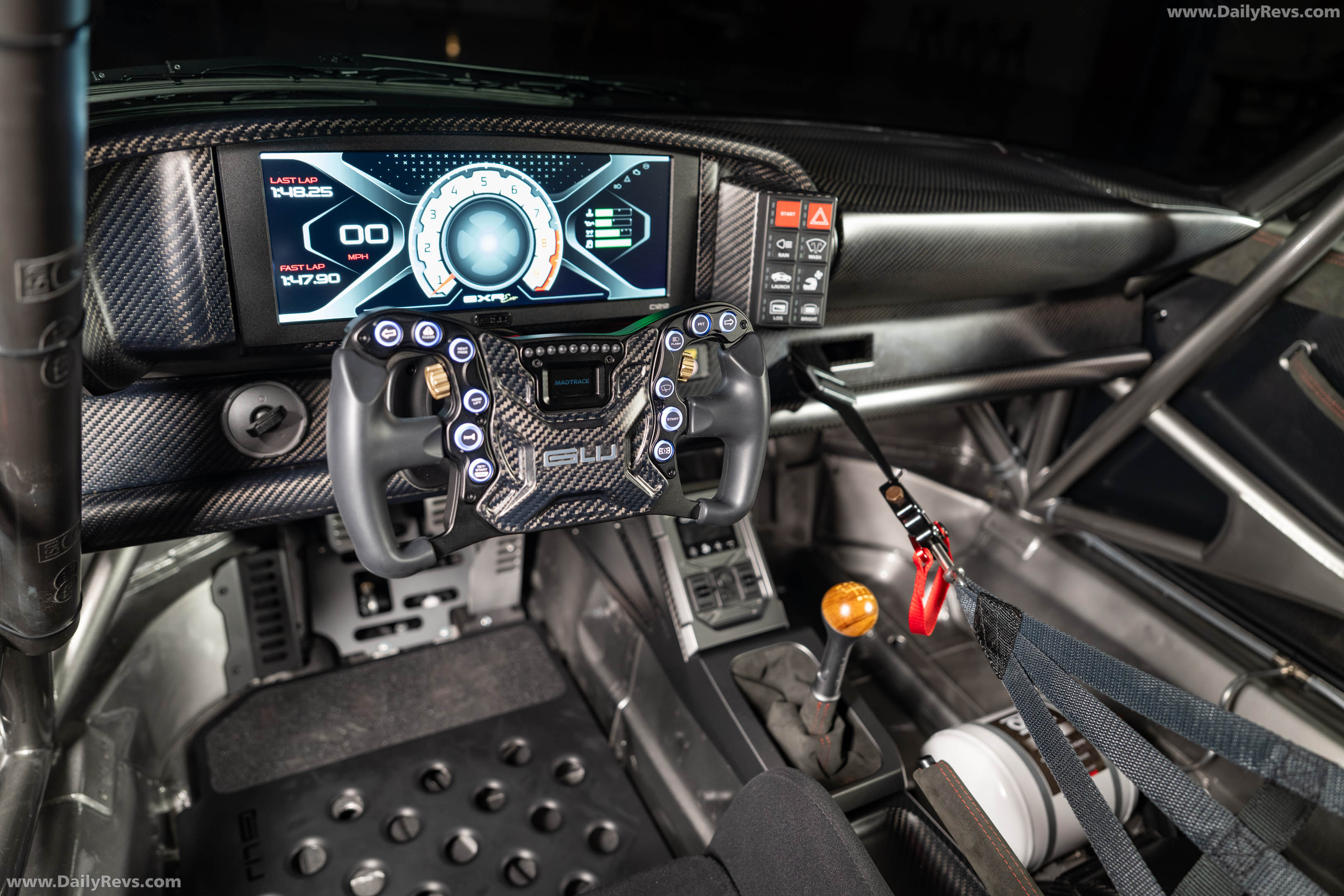 2027 Gunther Werks GXR-Evo Interior